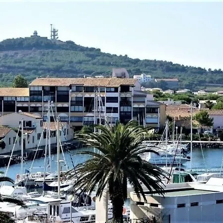 Port Venus 14