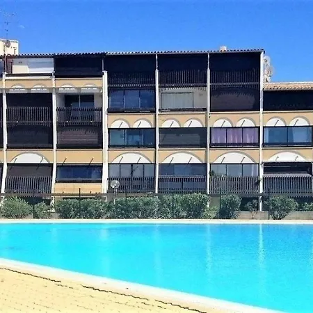 Апартаменти Port Venus 14